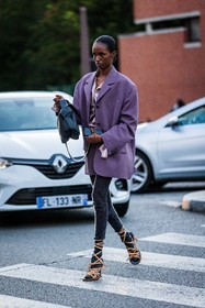 acne studios bag, acne studios look, bag, black bag, grey legging, lace up sandals, leather bag, legging, orange sandals, oversize blazer, pink skirt, purple blazer, sandals, wool legging, street style, jonathan paciullo, FW, frenchystyle, fashion week, PFW, PARIS, SPRING SUMMER 2022, SS 22, vertical, full length, model
