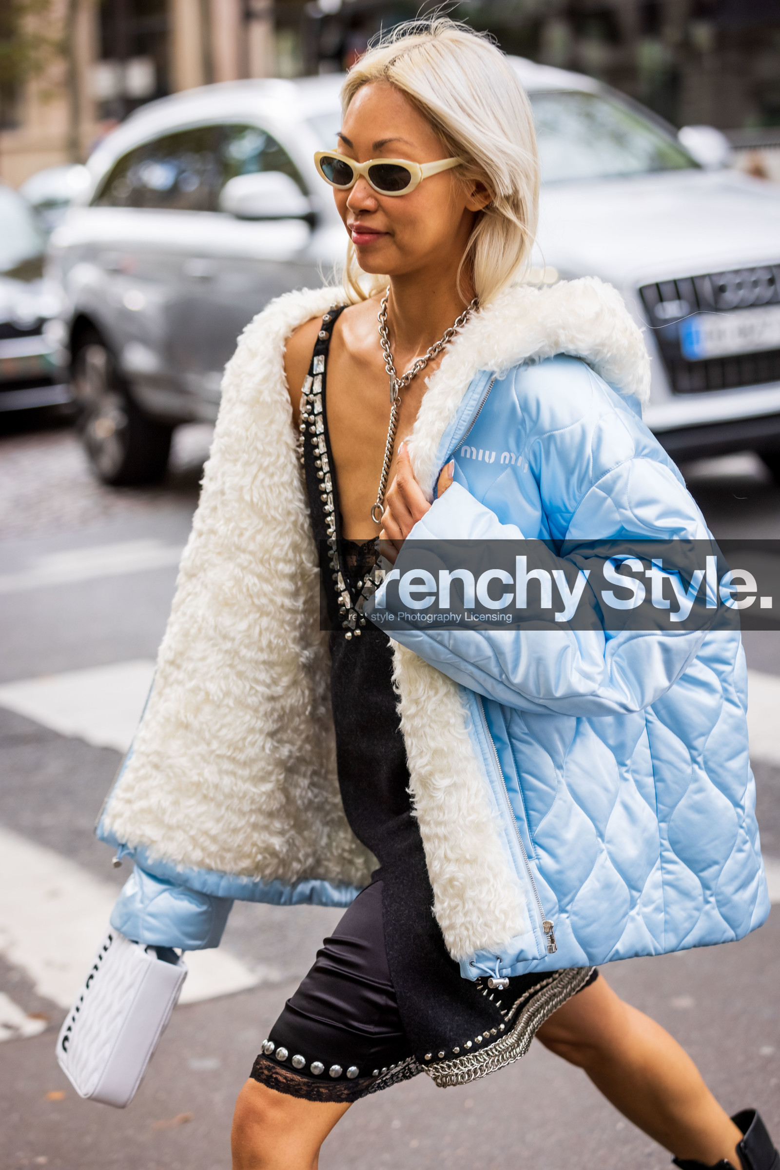 Vanessa Hong, bag, white bag, blue coat, black dress, coat, dress, miu miu look, short dress, statement dress, strap dress, strass, puffer, blue puffer, necklace, silver necklace, sunglasses, white sunglasses, fashion week, frenchystyle, FW, jonathan paciullo, street style, PFW, PARIS, SPRING SUMMER 2022, SS 22, vertical, atmosphere details