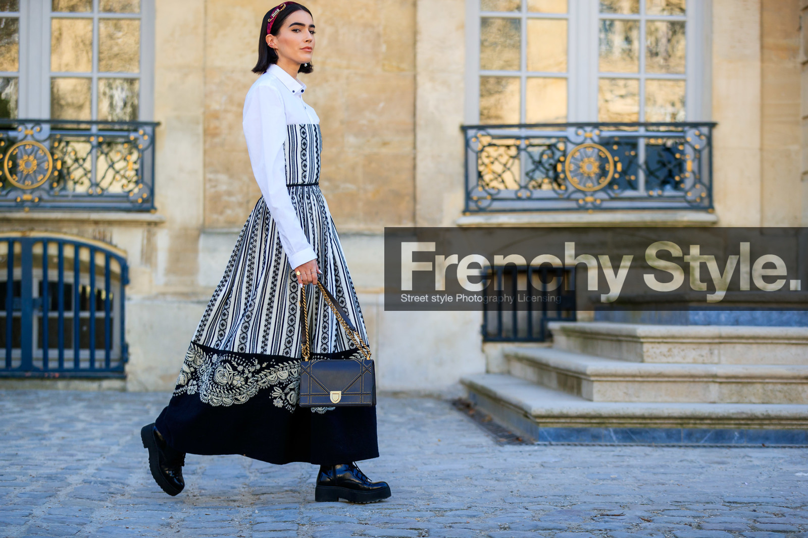 black and white, black bag, black shoes, brittany xavier, bustier dress, christian dior, embroideries, graphic dress, headband, leather bag, leather shoes, printed dress, white dress, white shirt, fashion week, frenchystyle, FW, jonathan paciullo, street style, PFW, PARIS, AUTUMN WINTER 2019-2020, AW 19-20, FALL WINTER 2019-2020, FW 19-20, horizontal, atmosphere details, full length