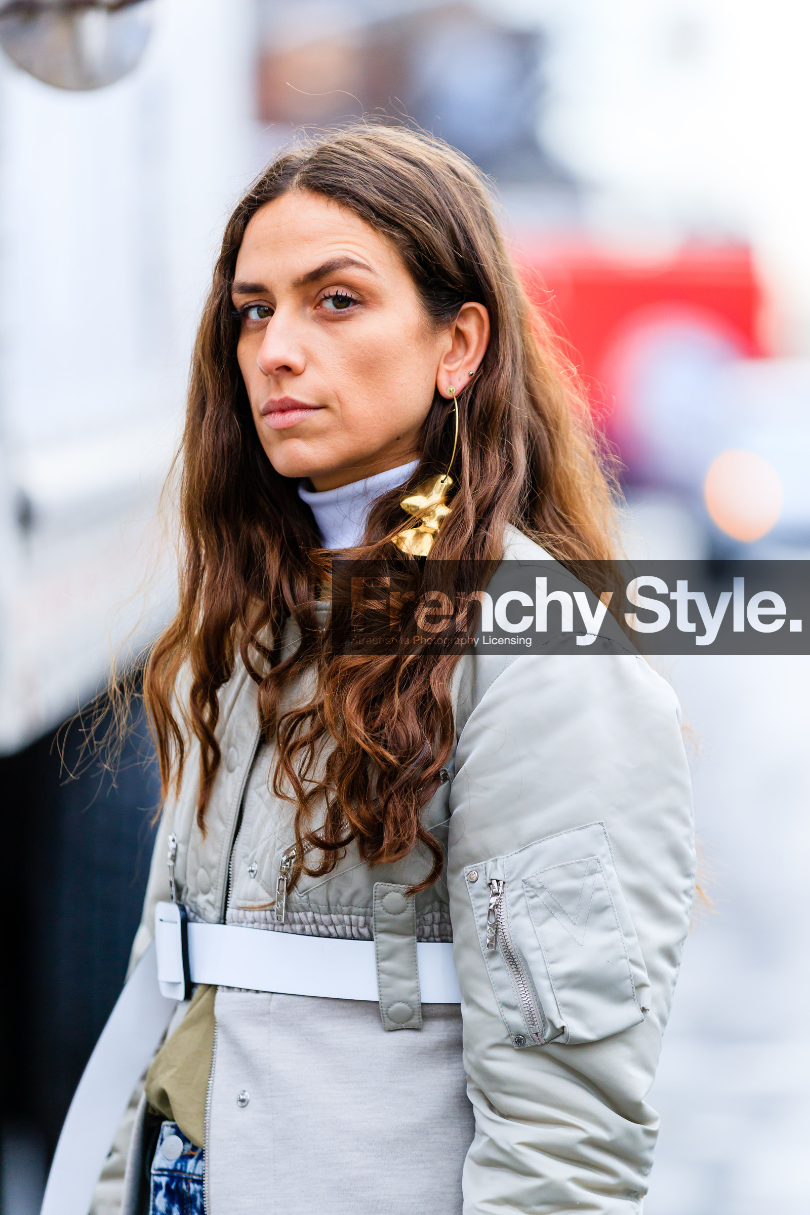 AUTUMN WINTER 2017-2018, AW 17-18, bomber jacket, detail, earrings, erika boldrin, FALL WINTER 2017-2018, fashion week, frenchystyle, FW, FW 17-18, grey jacket, jonathan paciullo, NEW YORK, NYFW, portrait, street style, vertical, white belt