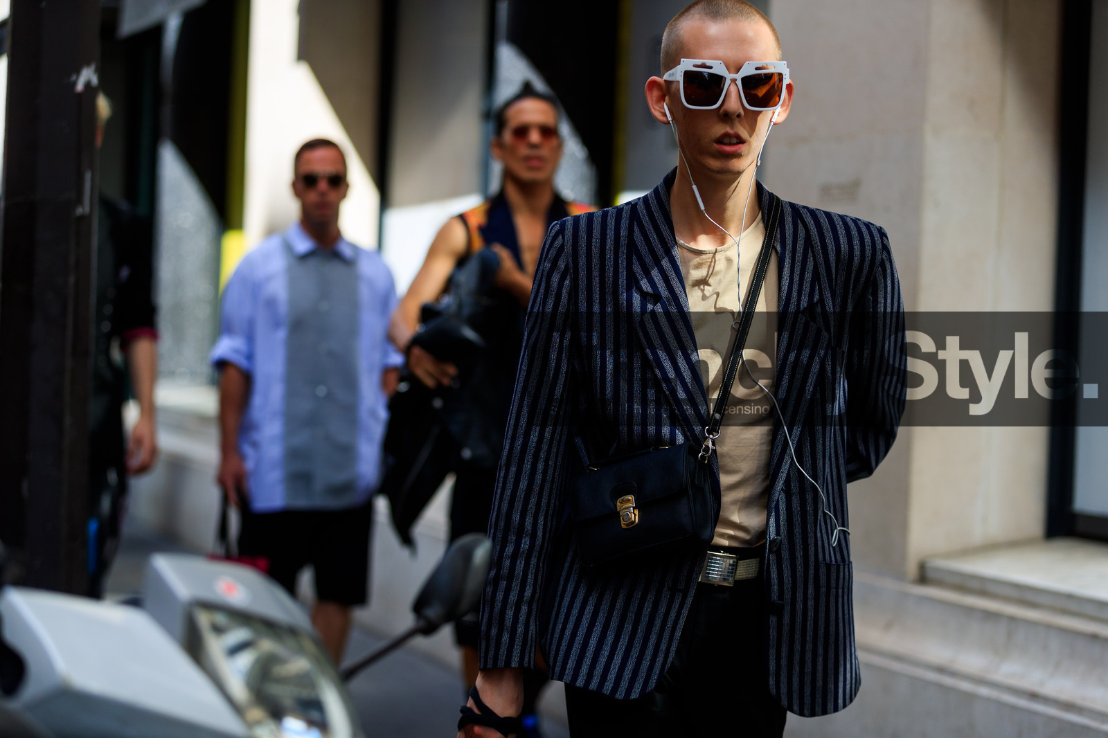 street style, jonathan paciullo, FW, frenchystyle, fashion week, PFW, PARIS, SPRING SUMMER 2019, SS 19, horizontal, atmosphere details, detail