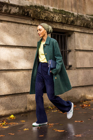 bag, blue bag, check, checked coat, coat, flare pants, green coat, hairstyle, head scarf, khaki scarf, lacoste look, navy pants, pants, print, sneakers, velvet pants, white sneakers, Yara Alnamiah, yellow t-shirt, lacoste, fashion week, frenchystyle, FW, jonathan paciullo, street style, PFW, PARIS, SPRING SUMMER 2022, SS 22, vertical, full length