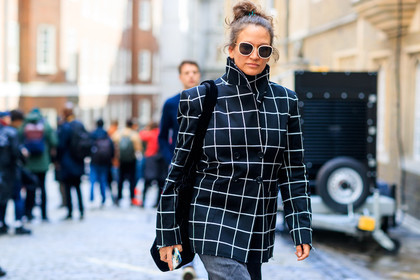 atmosphere details, black jacket, blazer, checked jacket, detail, fashion week, frenchystyle, FW, graphic jacket, horizontal, jonathan paciullo, LFW, LONDON, plaid, printed jacket, SPRING SUMMER 2018, SS 18, street style
