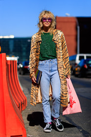 animal print, black sneakers, blue denim, brown coat, denim pants, fashion week, frenchystyle, full length, fun sunglasses, FW, graphic bag, green sweater, jeans, jonathan paciullo, leather bag, NEW YORK, NYFW, pink bag, printed bag, printed coat, shiny bag, SPRING SUMMER 2018, SS 18, street style, striped bag, sunglasses, trousers, vans, vertical, zebra