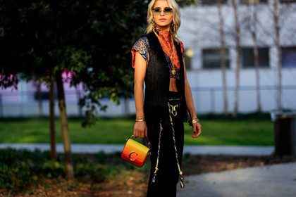 black jacket, black pants, bracelet, caro daur, chloé, earrings, graphic top, leather bag, orange bag, orange top, printed top, red bag, sleeveless, sunglasses, vest, white belt, yellow bag, PARIS, PFW, street style, jonathan paciullo, FW, frenchystyle, fashion week, AUTUMN WINTER 2019-2020, AW 19-20, FALL WINTER 2019-2020, FW 19-20, horizontal, atmosphere details, detail