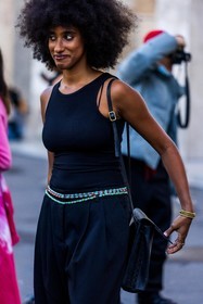 afro hairstyle, bag, bead belt, black bag, black pants, black tank top, black top, colored belt, gold bracelet, leather bag, natural makeup, pants, pleated pants, tank top, fashion week, frenchystyle, FW, jonathan paciullo, street style, PFW, PARIS, SPRING SUMMER 2022, SS 22, vertical, atmosphere details