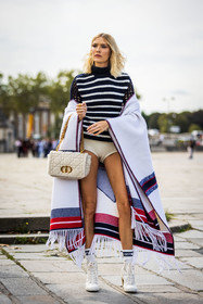 bag, beige panties, blanket, chain bag, cream bag, dior bag, dior look, Elena Perminova, knitwear, marine knit, panties, poncho, quilted bag, sneakers, sock, striped knitwear, stripes, white heels, white sneakers, white sock, wool bag, wool panties, street style, jonathan paciullo, FW, frenchystyle, fashion week, PFW, PARIS, SPRING SUMMER 2022, SS 22, vertical, full length