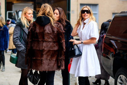 black bag, black boots, black pants, black sweater, brown fur, brown jacket, fur jacket, high boots, hoodie, leather bag, over the shoulder, sunglasses, trousers, white dress, street style, jonathan paciullo, FW, frenchystyle, fashion week, NYFW, NEW YORK, AUTUMN WINTER 2018-2019, AW 18-19, FALL WINTER 2018-2019, FW 18-19, atmosphere details, horizontal, detail, jessica hart