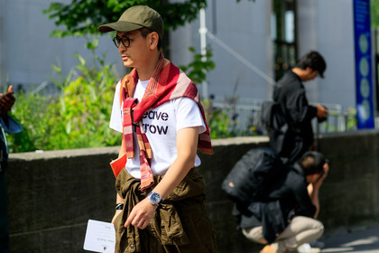 street style, jonathan paciullo, FW, frenchystyle, fashion week, PFW, PARIS, SPRING SUMMER 2019, SS 19, horizontal, atmosphere details, detail