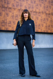 black loafers, black monochrome, black pants, black top, Caroline de Maigret, coperni look, flare pants, loafers, monochrome, pants, top, street style, jonathan paciullo, FW, frenchystyle, fashion week, PFW, PARIS, SPRING SUMMER 2022, SS 22, vertical, full length