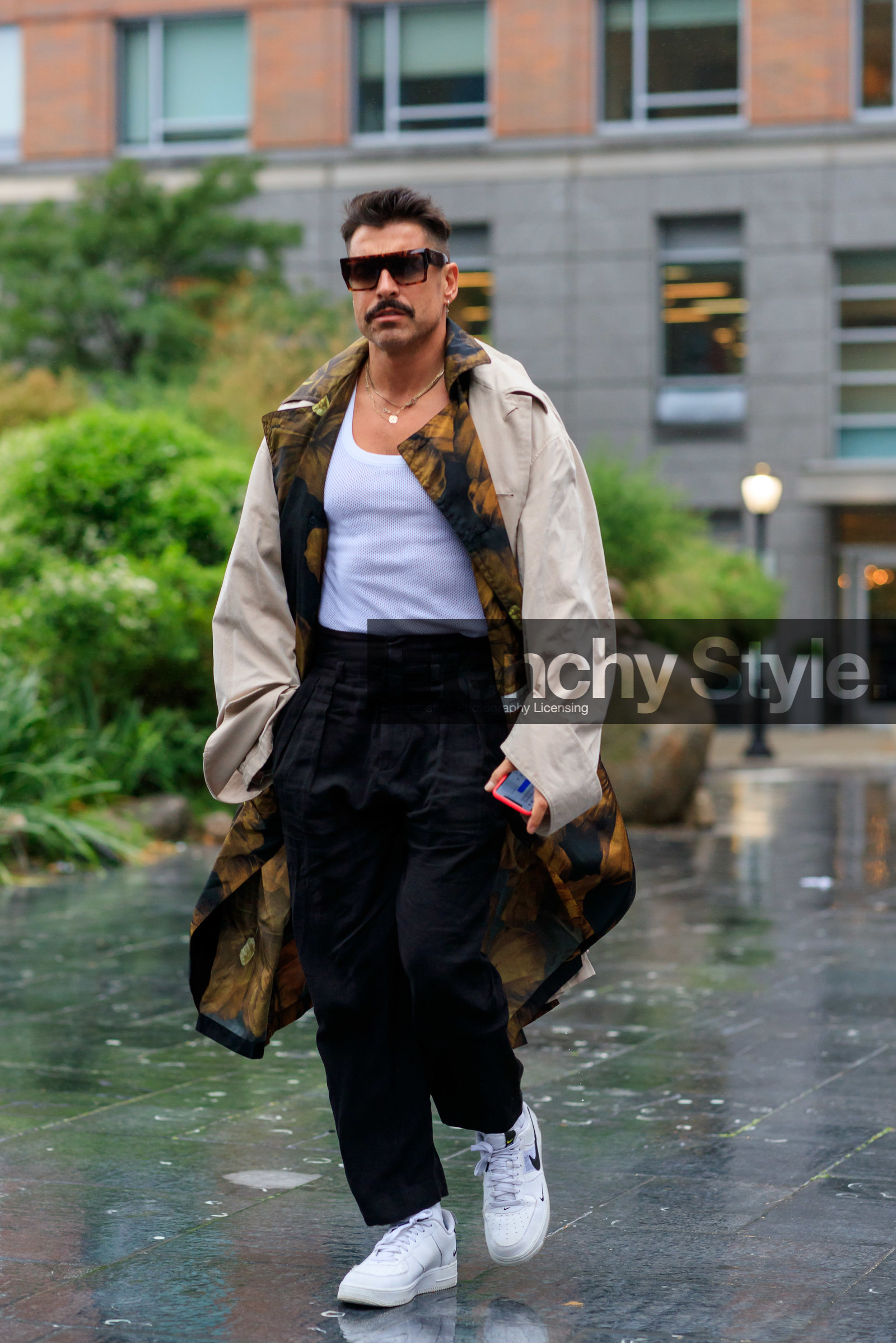 ALEX B, alex badia, beige coat, black pants, leather shoes, necklace, nike, sunglasses, trench coat, trousers, white shoes, white sneakers, white tank top, fashion week, frenchystyle, FW, jonathan paciullo, street style, NEW YORK, NYFW, SPRING SUMMER 2020, SS 20, vertical, full length