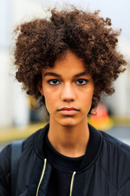 atmosphere details, AUTUMN WINTER 2016-2017, AW 16-17, black jacket, bomber jacket, detail, fashion week, frenchystyle, FW, FW 16-17, jonathan paciullo, model, NEW YORK, NYFW, shelby hayes, street style, vertical, woman