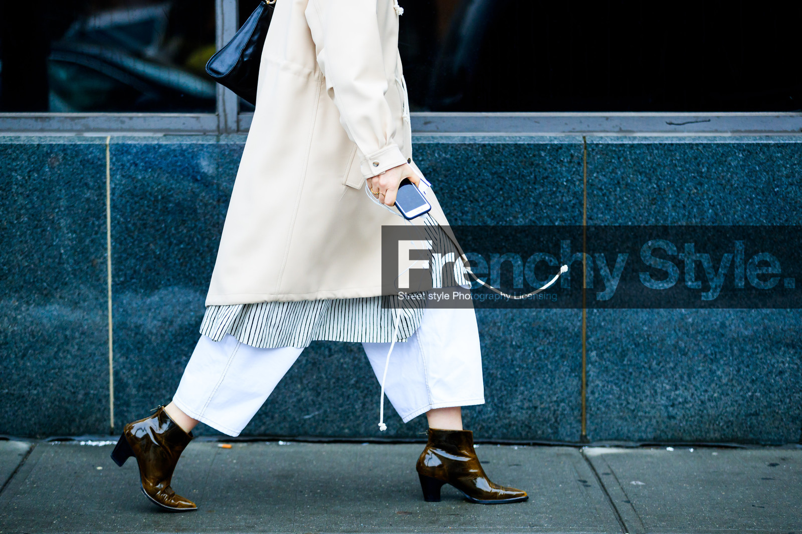 atmosphere details, AUTUMN WINTER 2017-2018, AW 17-18, brown boots, christine barberich, detail, FALL WINTER 2017-2018, fashion week, frenchystyle, FW, FW 17-18, horizontal, jonathan paciullo, leather boots, NEW YORK, NYFW, street style, trousers, white coat, white pants, wide pants