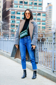 black shoes, black turtleneck, blue denim, checked, checked coat, denim pants, graphic jacket, green bag, grey coat, high heels, houndstooth pattern, jeans, leather bag, leather shoes, plaid, printed jacket, sunglasses, tartan, trousers, street style, jonathan paciullo, FW, frenchystyle, fashion week, NYFW, NEW YORK, AUTUMN WINTER 2018-2019, AW 18-19, FALL WINTER 2018-2019, FW 18-19, vertical, full length, eva chen