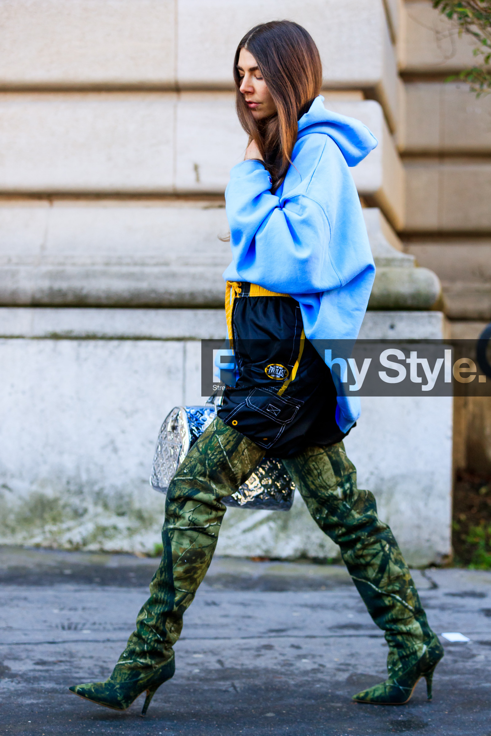 AUTUMN WINTER 2017-2018, AW 17-18, black shorts, blue sweater, FALL WINTER 2017-2018, fashion week, frenchystyle, full length, FW, FW 17-18, green boots, high boots, high heels, hoodie, jonathan paciullo, leather bag, leather shoes, louis vuitton, monogram, PARIS, PFW, printed shoes, shiny bag, silver bag, street style, trousers, ursina gysi, vertical