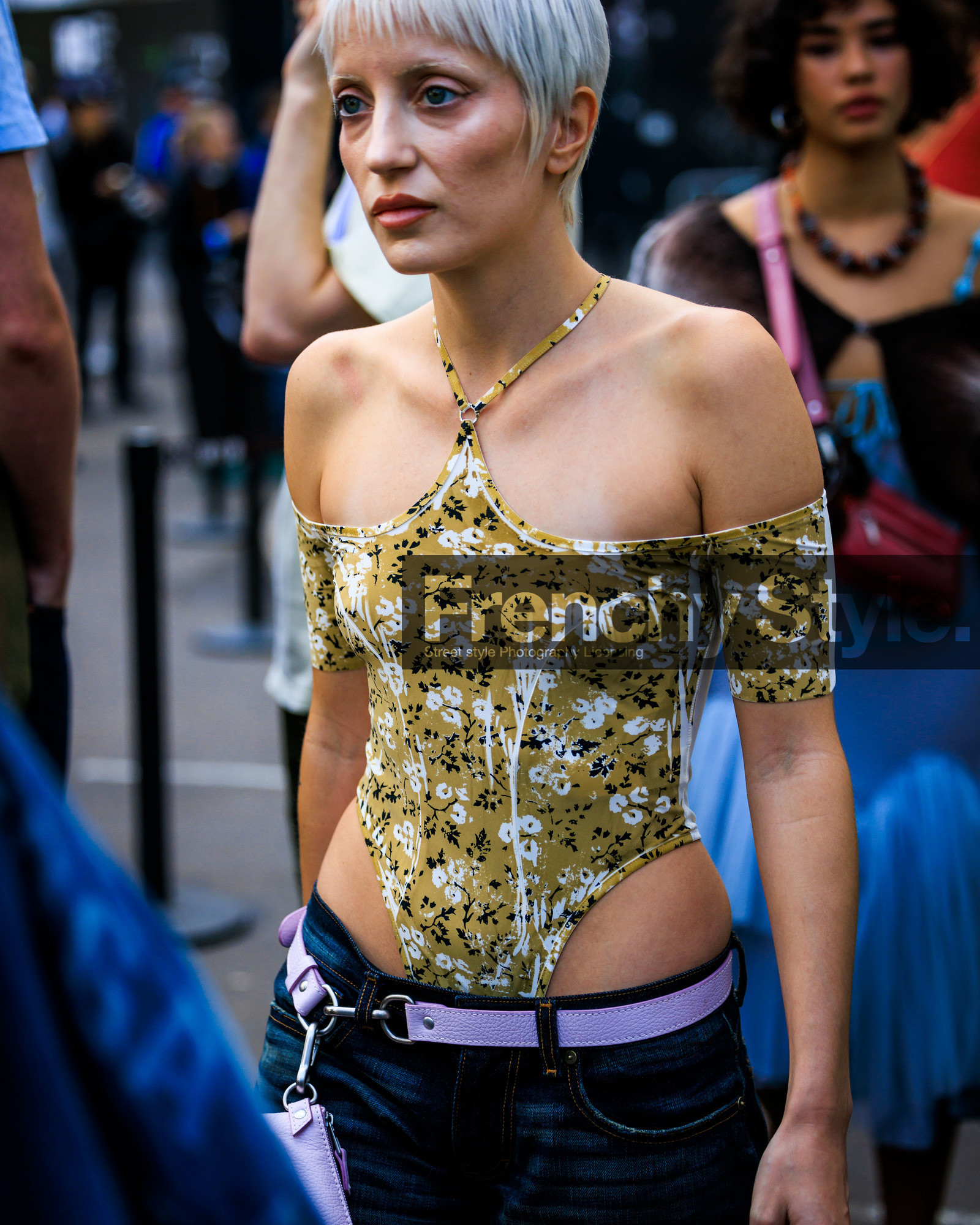 PARIS, PFW, fashion week, frenchystyle, FW, jonathan paciullo, street style, SPRING SUMMER 2024, SS 24, vertical, atmosphere details, detail