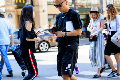 street style, jonathan paciullo, FW, frenchystyle, fashion week, PFW, PARIS, SPRING SUMMER 2019, SS 19, horizontal, atmosphere details, detail