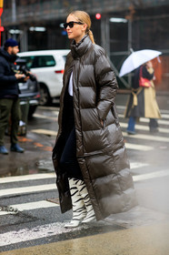 pernille teisbaek, brown coat, down jacket, celine sunglasses, futurist shape sunglasses, black sunglasses, long coat, white boots, fur boots, striped boots, high boots, high heels boots, fashion week, frenchystyle, FW, jonathan paciullo, street style, NYFW, NEW YORK, AUTUMN WINTER 2020-2021, FALL WINTER 2020-2021, FW 20-21, vertical, full length