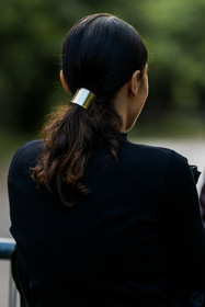 back, back detail, hair jewel, hairstyle, ponytail, street style, jonathan paciullo, FW, frenchystyle, fashion week, PFW, PARIS, SPRING SUMMER 2022, SS 22, vertical, atmosphere details
