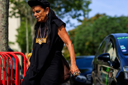 street style, jonathan paciullo, FW, frenchystyle, fashion week, PFW, PARIS, SPRING SUMMER 2019, SS 19, horizontal, atmosphere details, detail