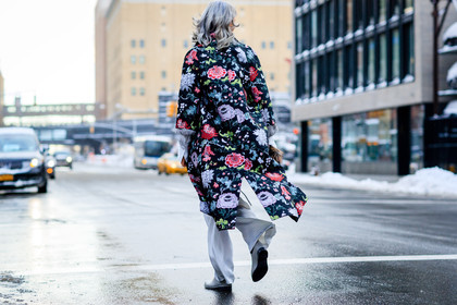 atmosphere details, AUTUMN WINTER 2017-2018, AW 17-18, black coat, FALL WINTER 2017-2018, fashion week, floral, flower, frenchystyle, full length, FW, FW 17-18, grey hair, horizontal, jonathan paciullo, NEW YORK, NYFW, printed coat, Samantha Angelo, street style, trousers, white pants