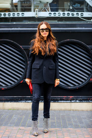 balenciaga, black and white shoes, black denim, black jacket, blazer, denim pants, evangelie smyrniotaki, golden details, high heels, houndstooth pattern, jeans, leather bag, leather shoes, long hair, red bag, sunglasses, trousers, fashion week, frenchystyle, FW, jonathan paciullo, street style, LFW, LONDON, SPRING SUMMER 2019, SS 19, vertical, full length
