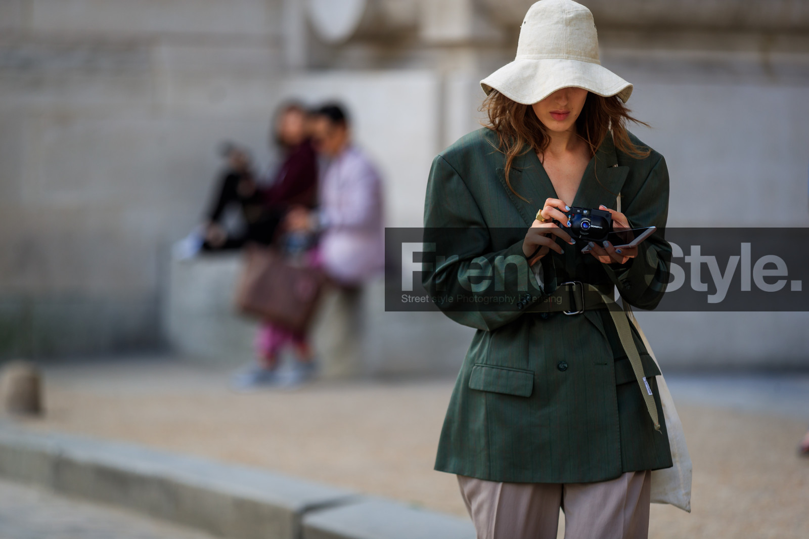 street style, jonathan paciullo, FW, frenchystyle, fashion week, PFW, PARIS, SPRING SUMMER 2019, SS 19, horizontal, atmosphere details, detail