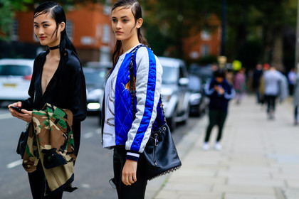 atmosphere details, black bag, black denim, black pants, black shirt, blue jacket, camo jacket, camouflage, choker, denim pants, detail, fashion week, frenchystyle, FW, horizontal, jeans, jonathan paciullo, leather bag, LFW, LONDON, military jacket, model, necklace, printed t shirt, SPRING SUMMER 2017, SS 17, street style, studded bag, teddy jacket, trousers, wet hair, white t shirt, woman