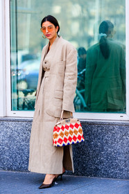 beige bag, beige jacket, beige skirt, bettina looney, blazer, fendi, geometric, graphic bag, high heels, leather bag, leather shoes, multicolor bag, printed bag, red bag, sunglasses, MILAN, MFW, fashion week, frenchystyle, FW, jonathan paciullo, street style, AUTUMN WINTER 2019-2020, AW 19-20, FALL WINTER 2019-2020, FW 19-20, vertical, full length