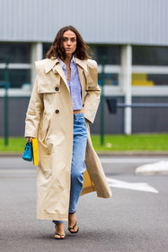 bag, beige coat, black sandals, blue bag, blue denim, blue jean, blue shirt, coat, denim, Erika Boldrin, hermes bag, jean, kelly bag, sandals, shirt, small bag, striped shirt, stripes, street style, jonathan paciullo, FW, frenchystyle, fashion week, PFW, PARIS, SPRING SUMMER 2022, SS 22, vertical, full length