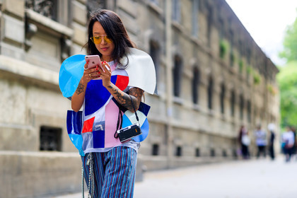 atmosphere details, blue pants, blue top, camera, christina paik, detail, fashion week, frenchystyle, FW, geometric, graphic pants, graphic top, horizontal, jonathan paciullo, junya watanabe, MENSWEAR, PARIS, patchwork, PFW, SPRING SUMMER 2018, SS 18, street style, striped pants, sunglasses, trousers