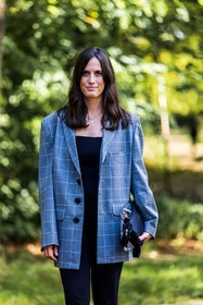 Astrid Boutrot, black jumpsuit, blazer, check, checked blazer, checked print, grey blazer, jumpsuit, street style, jonathan paciullo, FW, frenchystyle, fashion week, PFW, PARIS, SPRING SUMMER 2022, SS 22, vertical, atmosphere details