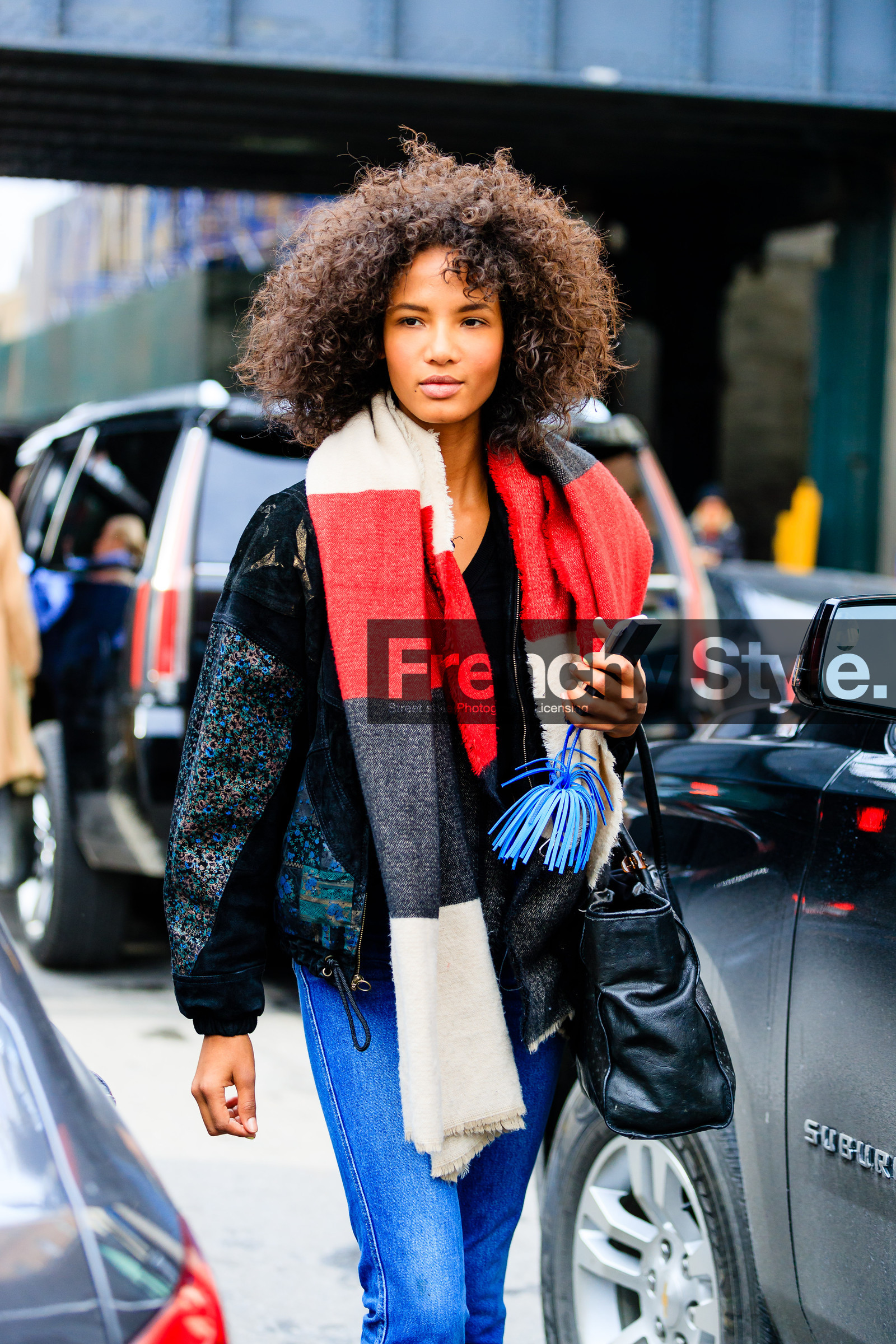 AUTUMN WINTER 2017-2018, AW 17-18, black bag, black jacket, blue denim, denim pants, detail, FALL WINTER 2017-2018, fashion week, frenchystyle, FW, FW 17-18, jeans, jonathan paciullo, leather bag, model, NEW YORK, NYFW, street style, striped scarf, trousers, vertical