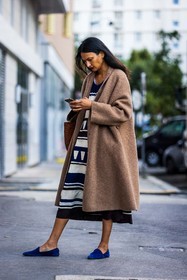 beige coat, black and white, black dress, blue flats, blue mocassins, coat, mocassins, print, printed dress, velvet shoes, white dress, wool coat, street style, jonathan paciullo, FW, frenchystyle, fashion week, PFW, PARIS, SPRING SUMMER 2022, SS 22, vertical, full length
