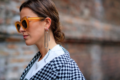 atmosphere details, AUTUMN WINTER 2017-2018, AW 17-18, black and white, checked coat, detail, earrings, FALL WINTER 2017-2018, fashion week, frenchystyle, FW, FW 17-18, gingham, graphic coat, horizontal, jonathan paciullo, MFW, MILAN, plaid, printed jacket, street style, sunglasses, sylvia haghjoo, white t shirt