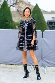 aimee song, AUTUMN WINTER 2017-2018, AW 17-18, black bag, black dress, black shoes, christian dior, embroidered dress, embroideries, FALL WINTER 2017-2018, fashion week, frenchystyle, full length, FW, FW 17-18, high heels, jonathan paciullo, leather shoes, PARIS, PFW, sequined dress, street style, varnished leather shoes, vertical