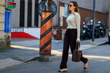 ballerinas, beige shoes, beige sweater, brown bag, brown pants, chanel, leather bag, leather shoes, sunglasses, sylvia haghjoo, trousers, MILAN, MFW, fashion week, frenchystyle, FW, jonathan paciullo, street style, AUTUMN WINTER 2019-2020, AW 19-20, FALL WINTER 2019-2020, FW 19-20, atmosphere details, full length, horizontal