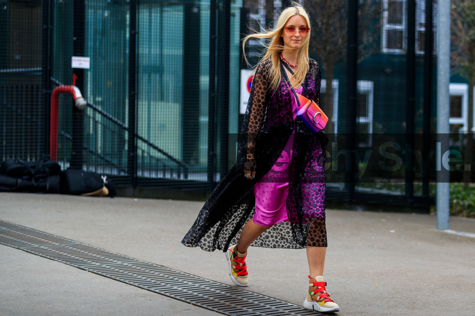 beige shoes, black dress, Charlotte Groeneveld, chloé, graphic bag, graphic dress, graphic jacket, leather bag, leather shoes, pink bag, pink dress, printed bag, printed dress, printed jacket, purple bag, ruffles, see through, sunglasses, PARIS, PFW, street style, jonathan paciullo, FW, frenchystyle, fashion week, AUTUMN WINTER 2019-2020, AW 19-20, FALL WINTER 2019-2020, FW 19-20, horizontal, atmosphere details, full length