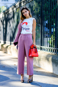 blazer, Doina Ciobanu, fashion week, frenchystyle, full length, FW, high heels, jonathan paciullo, leather bag, leather shoes, off the shoulder, PARIS, PFW, pink jacket, pink pants, printed t shirt, red bag, shiny shoes, silver shoes, SPRING SUMMER 2017, SS 17, street style, trousers, vertical, white t shirt