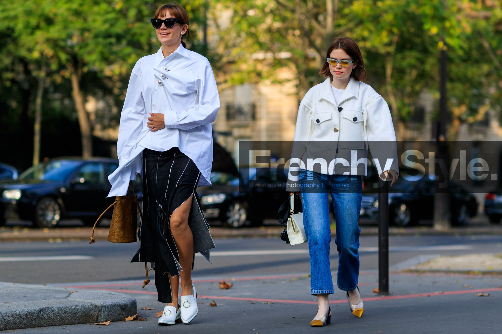 atmosphere details, black skirt, blue denim, brown bag, denim pants, fashion week, frenchystyle, full length, FW, graphic skirt, high heels, horizontal, jeans, jonathan paciullo, leather bag, leather shoes, oversize, PARIS, PFW, SPRING SUMMER 2018, SS 18, street style, sunglasses, transparent shoes, trousers, white bag, white jacket, white shirt, white shoes