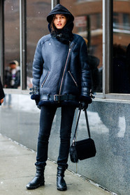 AUTUMN WINTER 2017-2018, AW 17-18, black bag, black boots, black denim, black gloves, black jacket, denim pants, FALL WINTER 2017-2018, fashion week, frenchystyle, full length, FW, FW 17-18, hoodie, jeans, jonathan paciullo, leather bag, leather boots, leather jacket, model, NEW YORK, NYFW, shearling, street style, tone on tone, total look black, trousers, vertical