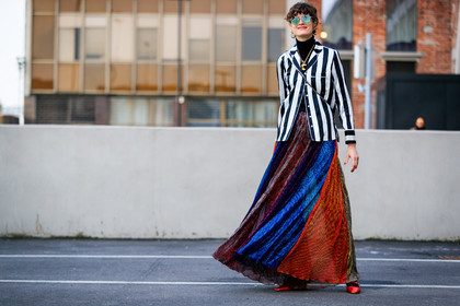 black and white, graphic jacket, graphic skirt, high heels, leather shoes, multicolor skirt, printed jacket, printed skirt, red shoes, striped jacket, sunglasses, fashion week, frenchystyle, FW, jonathan paciullo, street style, MFW, MILAN, AUTUMN WINTER 2018-2019, FALL WINTER 2018-2019, FW 18-19, horizontal, atmosphere details, full length, chloe hill
