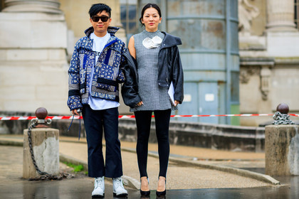 atmosphere details, AUTUMN WINTER 2017-2018, AW 17-18, black and white, black jacket, black pants, black perfecto, black shoes, blue jacket, FALL WINTER 2017-2018, fashion week, frenchystyle, full length, FW, FW 17-18, gingham, graphic dress, high heels, horizontal, jonathan paciullo, leather jacket, leather perfecto, leather shoes, paco rabanne, PARIS, PFW, printed dress, printed jacket, stir pants, street style, sunglasses, tina leung, trousers, white boots, white t shirt