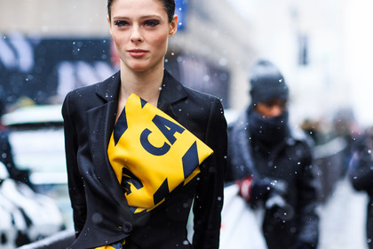 atmosphere details, AUTUMN WINTER 2016-2017, AW 16-17, black, black jacket, blazer, coco rocha, detail, fashion week, frenchystyle, FW, FW 16-17, horizontal, jonathan paciullo, model, NEW YORK, NYFW, street style, woman, yellow