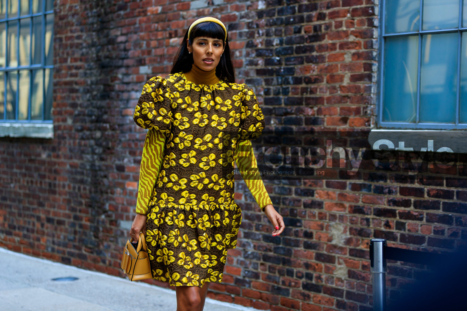 animal print, boyy, floral, flowers, graphic dress, headband, leather bag, leather shoes, printed dress, yellow bag, yellow dress, zebra, fashion week, frenchystyle, FW, jonathan paciullo, street style, NEW YORK, NYFW, SPRING SUMMER 2020, SS 20, horizontal, atmosphere details, detail