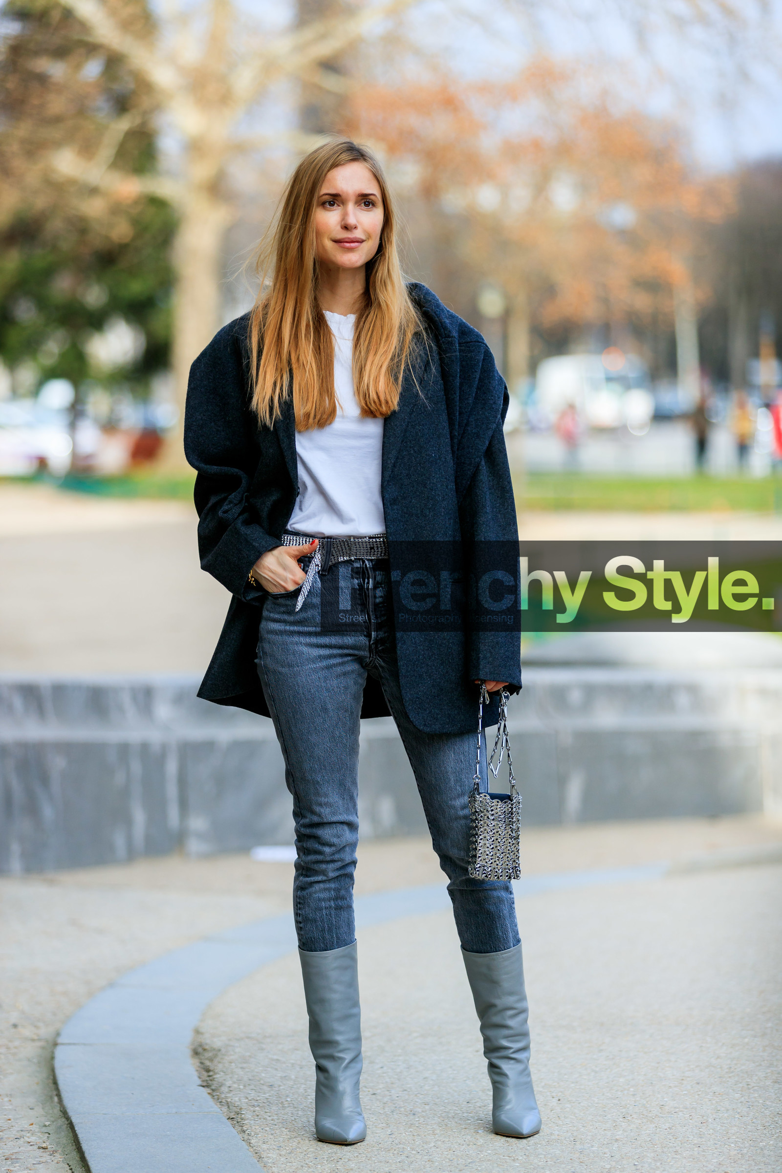 denim pants, grey boots, grey denim, grey jacket, jeans, leather bag, leather shoes, metallic bag, paco rabanne, pernille teisbaek, sequined belt, shiny bag, silver bag, trousers, white t shirt, PARIS, PFW, street style, jonathan paciullo, FW, frenchystyle, fashion week, AUTUMN WINTER 2019-2020, AW 19-20, FALL WINTER 2019-2020, FW 19-20, vertical, full length