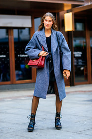 black shoes, fashion week, frenchystyle, full length, FW, grey coat, high heels, jonathan paciullo, lace up shoes, leather bag, leather shoes, LFW, LONDON, louis vuitton, model, monogram, red bag, SPRING SUMMER 2018, SS 18, street style, vertical