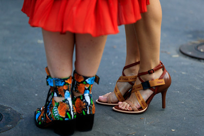 brown shoes, chloé, high heels, leather shoes, PARIS, PFW, street style, jonathan paciullo, FW, frenchystyle, fashion week, AUTUMN WINTER 2019-2020, AW 19-20, FALL WINTER 2019-2020, FW 19-20, horizontal, atmosphere details, detail