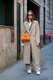 alice & j.s, beige coat, beige pants, checked, fendi, leather bag, leather shoes, orange bag, plaid, sunglasses, trousers, white shoes, MILAN, MFW, fashion week, frenchystyle, FW, jonathan paciullo, street style, AUTUMN WINTER 2019-2020, AW 19-20, FALL WINTER 2019-2020, FW 19-20, vertical, full length