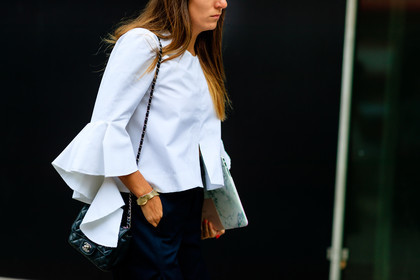 atmosphere details, black bag, black pants, chanel, detail, fashion week, frenchystyle, FW, horizontal, jonathan paciullo, leather bag, LFW, LONDON, SPRING SUMMER 2017, SS 17, street style, trousers, white shirt, woman